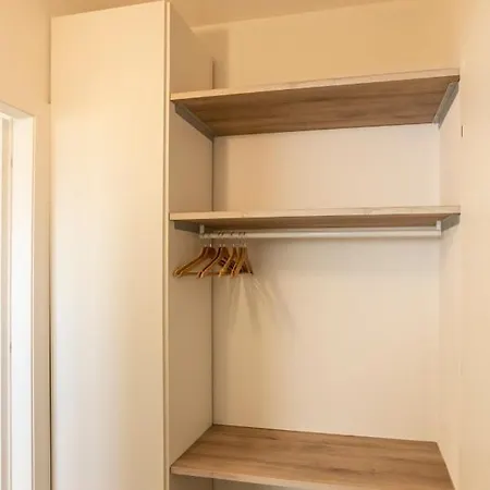 Apartment Borgoroma - Business & *