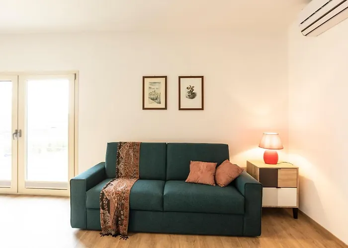 Borgoroma - Business & * Verona