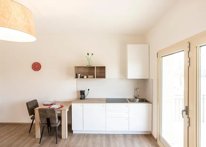 Borgoroma - Business & Apartment *