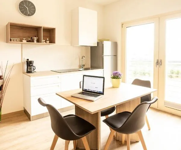 Apartment Borgoroma - Business &