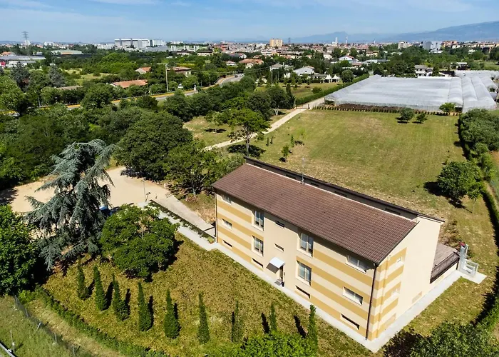 Apartment Borgoroma - Business & *