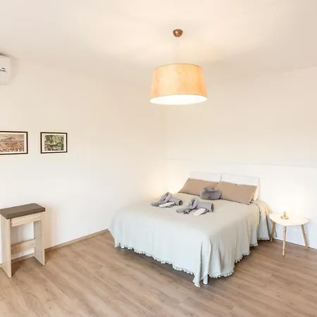 Apartament Borgoroma - Business &