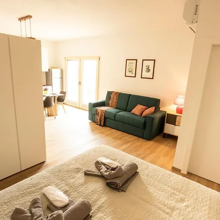 Apartament Borgoroma - Business & *